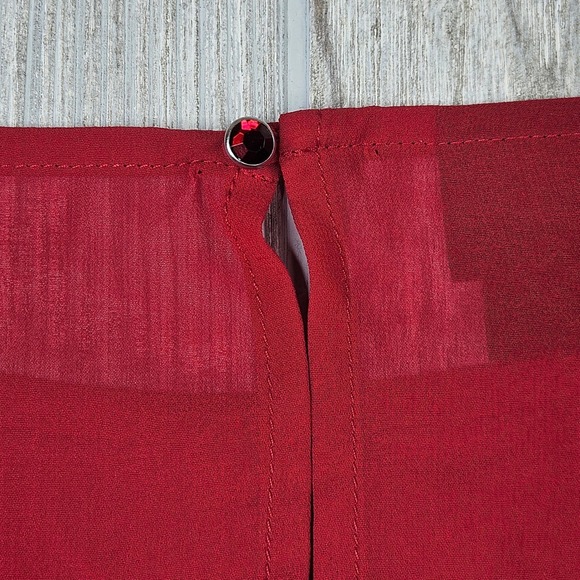 Covington‎ Womens Red Sheer Sleeve Satin Panel Blouse Top Plus Size L/G Large - Picture 8 of 8